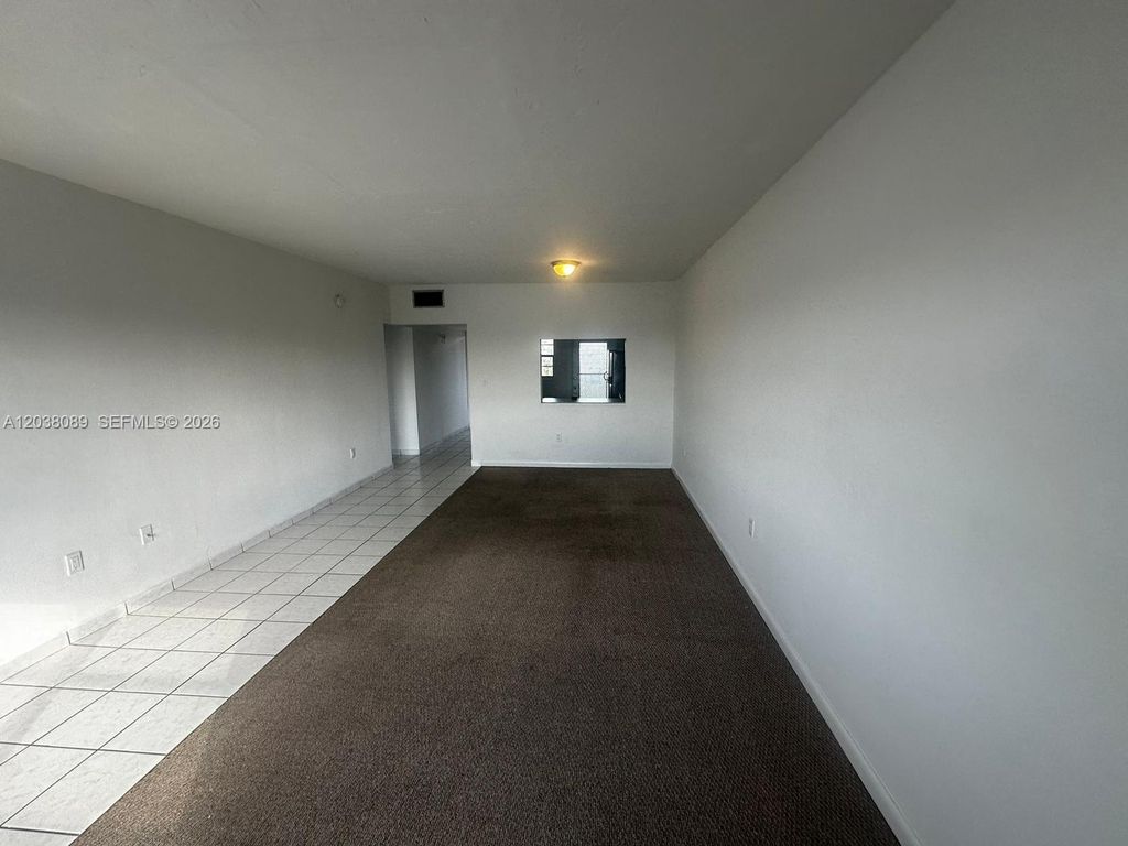 18700 NE 3rd Ct 626, Miami, FL 33179