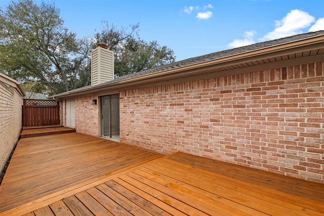 2207 Briarwest Boulevard, Houston, TX 77077