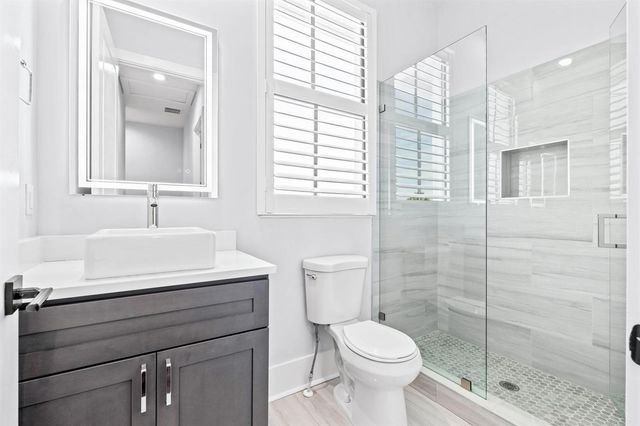 298 SW Statler Avenue, Port St. Lucie, FL 34984