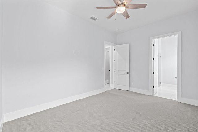 298 SW Statler Avenue, Port St. Lucie, FL 34984