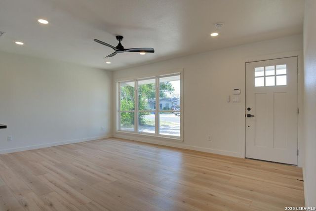 1514 Arroya Vista, San Antonio, TX 78213