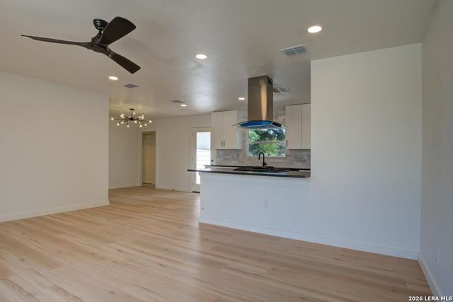 1514 Arroya Vista, San Antonio, TX 78213