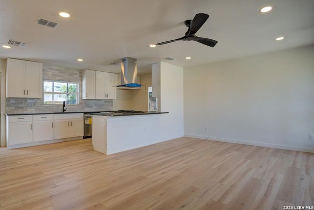 1514 Arroya Vista, San Antonio, TX 78213