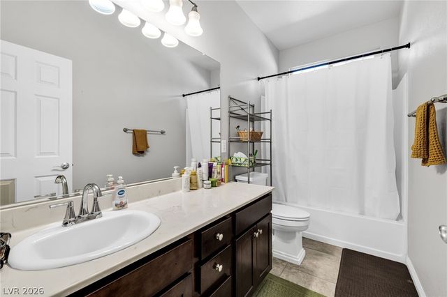 766 Topocoba Street, Las Vegas, NV 89178