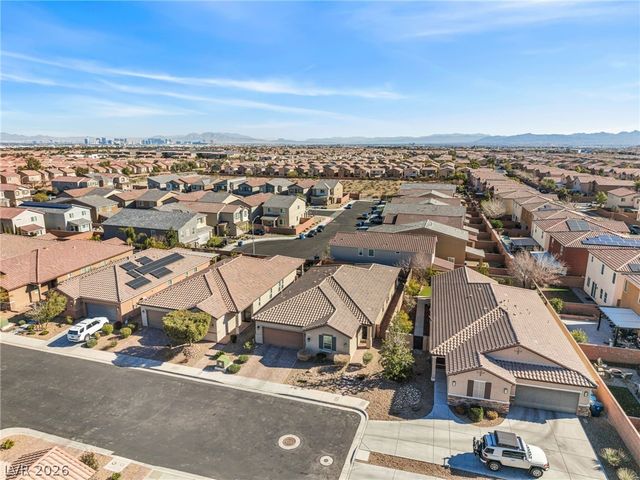 766 Topocoba Street, Las Vegas, NV 89178