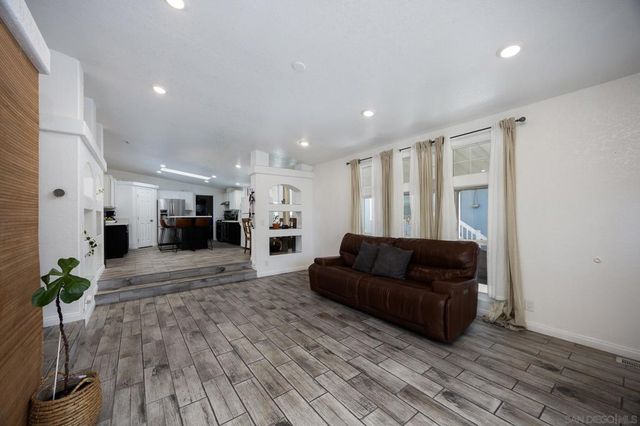 10767 Jamacha Blvd Spc 44, Spring Valley, CA 91978