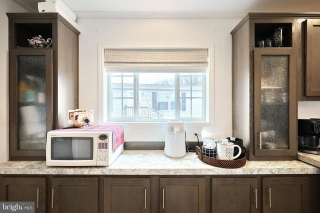 233 EAGLE DR, Hanover, PA 17331