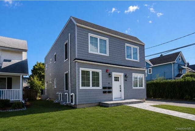 156 Jefferson Avenue 1, Roslyn Heights, NY 11577