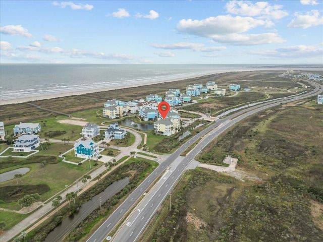 4111 Pointe West Drive 201, Galveston, TX 77554