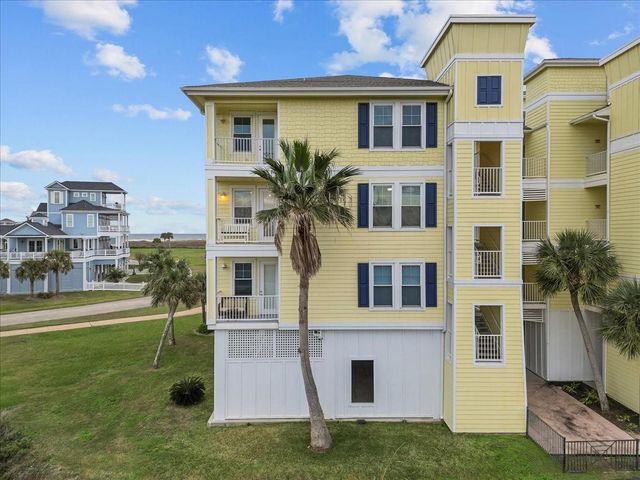 4111 Pointe West Drive 201, Galveston, TX 77554
