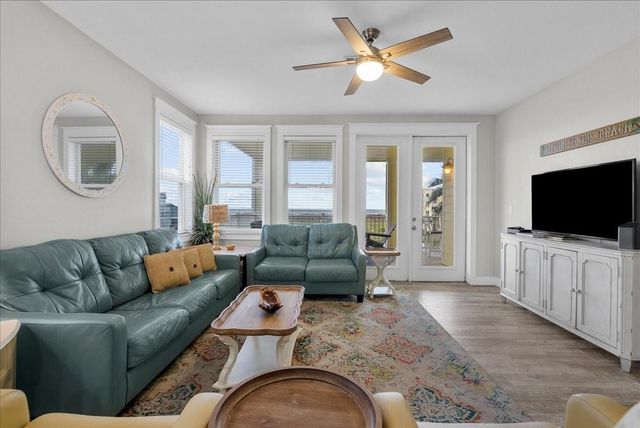 4111 Pointe West Drive 201, Galveston, TX 77554