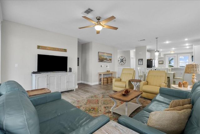 4111 Pointe West Drive 201, Galveston, TX 77554