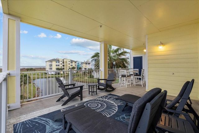 4111 Pointe West Drive 201, Galveston, TX 77554