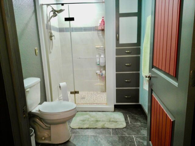 9101 E State Highway 90, Pineville, MO 64856