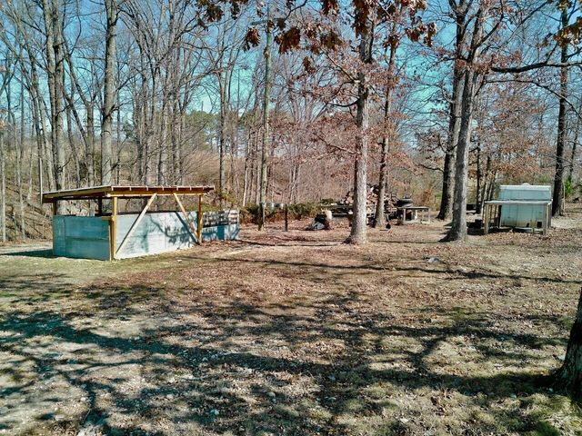 9101 E State Highway 90, Pineville, MO 64856