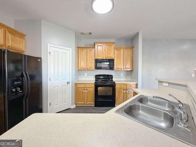 805 Pleasant Hill Road NW 132, Lilburn, GA 30047