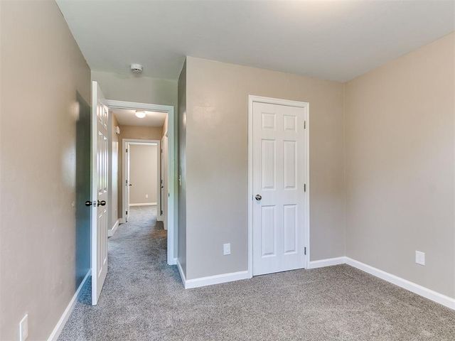 1500 Sandstone Drive, Noble, OK 73068