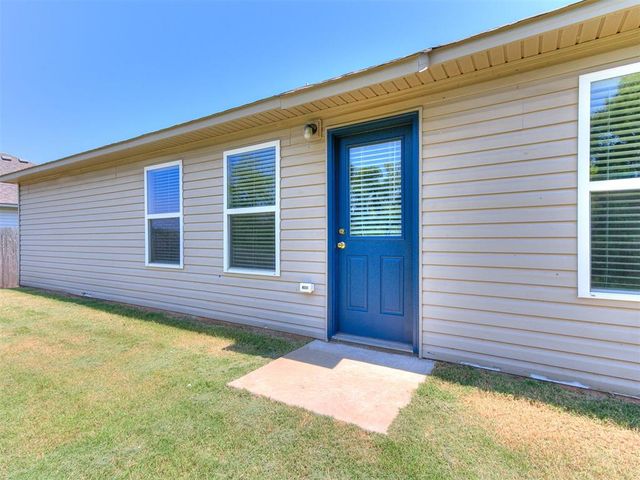 1500 Sandstone Drive, Noble, OK 73068