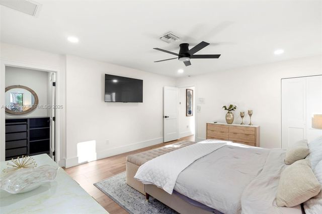 3540 NE 28th Ave, Lighthouse Point, FL 33064