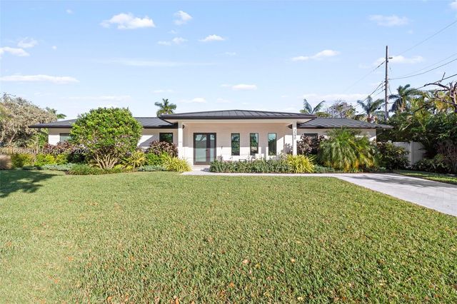 3540 NE 28th Ave, Lighthouse Point, FL 33064