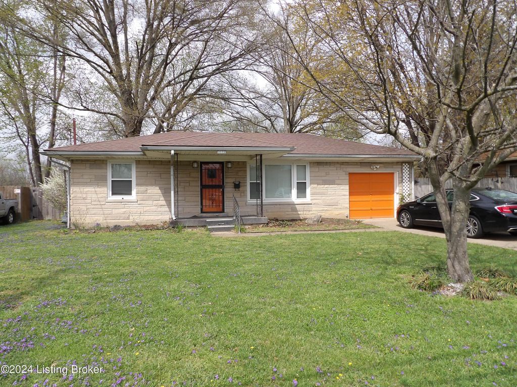 5605 W Pages Ln, Louisville, KY 40258