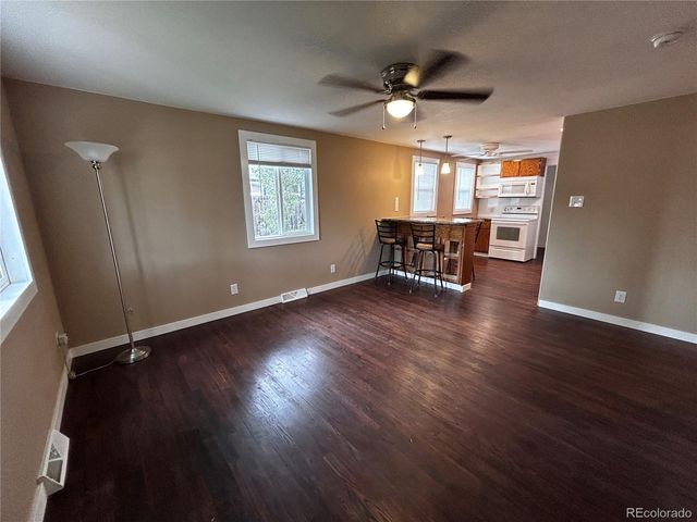 6915 W 55th Place, Arvada, CO 80002