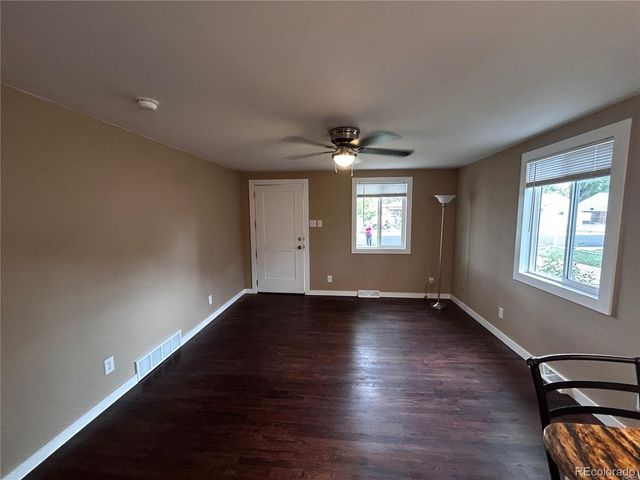 6915 W 55th Place, Arvada, CO 80002