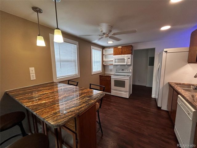 6915 W 55th Place, Arvada, CO 80002