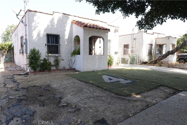 611 W 91st, Los Angeles, CA 90044