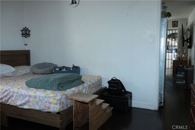 611 W 91st, Los Angeles, CA 90044