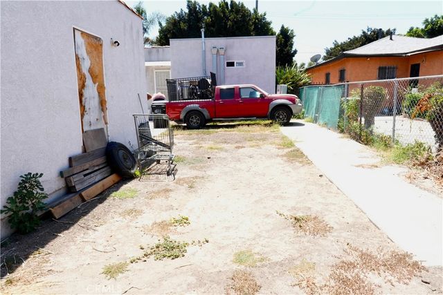 611 W 91st, Los Angeles, CA 90044