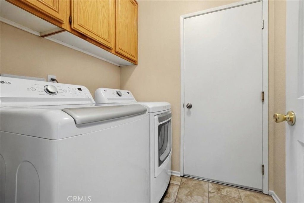 Image 13 of property listing at 41911 Driver Lane, Temecula, CA 92591