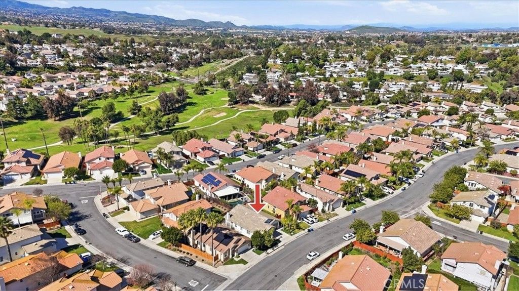 Image 31 of property listing at 41911 Driver Lane, Temecula, CA 92591