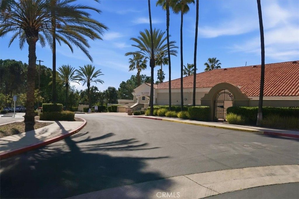 Image 36 of property listing at 41911 Driver Lane, Temecula, CA 92591