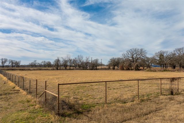 112 Bruce Crandall Court, Weatherford, TX 76088