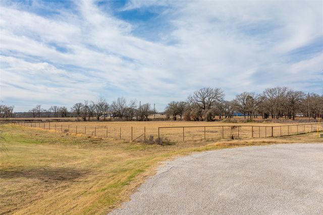 112 Bruce Crandall Court, Weatherford, TX 76088