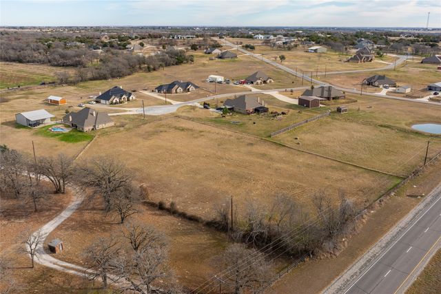 112 Bruce Crandall Court, Weatherford, TX 76088