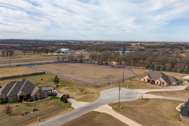 112 Bruce Crandall Court, Weatherford, TX 76088