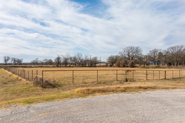 112 Bruce Crandall Court, Weatherford, TX 76088