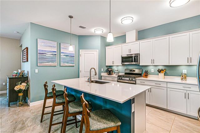 18307 Ridgeline DR, Estero, FL 33928