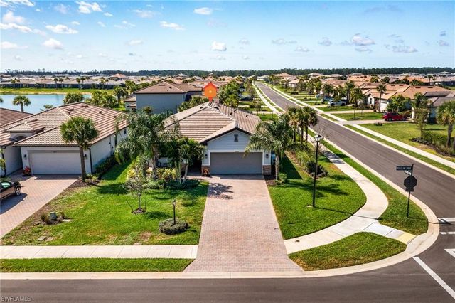 18307 Ridgeline DR, Estero, FL 33928