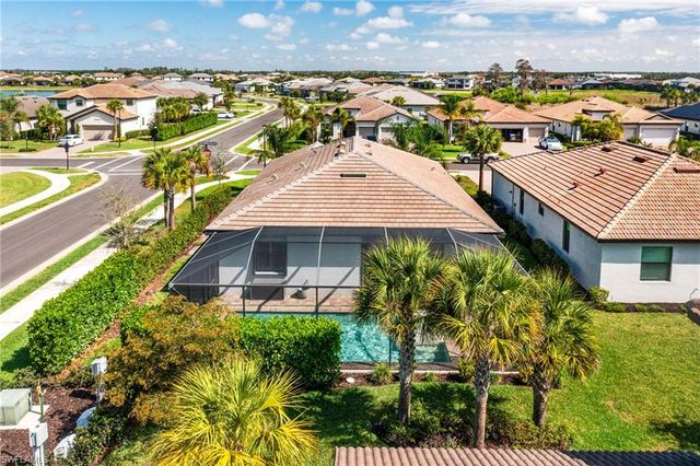 18307 Ridgeline DR, Estero, FL 33928