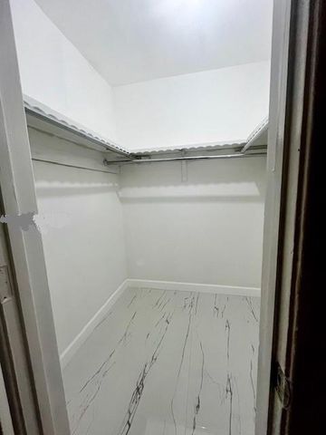 4040 NW 31st Terrace, Lauderdale Lakes, FL 33309