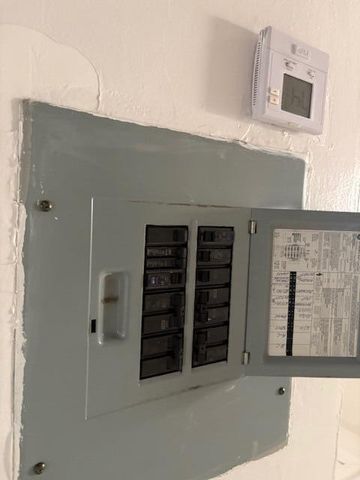 4040 NW 31st Terrace, Lauderdale Lakes, FL 33309