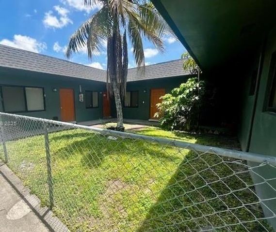 4040 NW 31st Terrace, Lauderdale Lakes, FL 33309