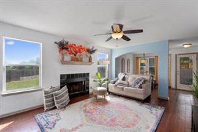 348 Spillway DR, Kyle, TX 78640