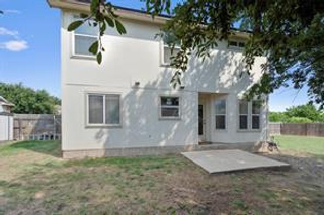 348 Spillway DR, Kyle, TX 78640
