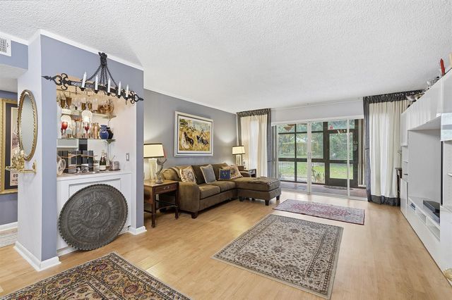 1774 Hammock Boulevard 118, Coconut Creek, FL 33063