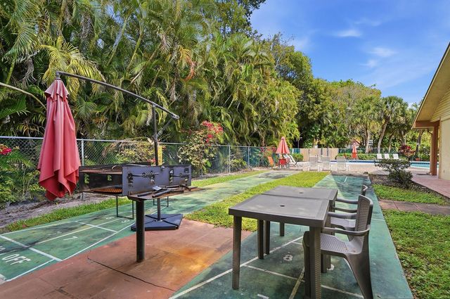 1774 Hammock Boulevard 118, Coconut Creek, FL 33063
