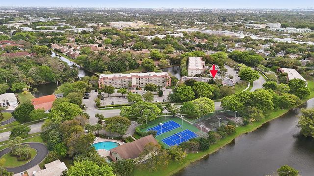 1774 Hammock Boulevard 118, Coconut Creek, FL 33063